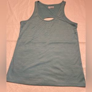 EUC Columbia Sportswear Company keyhole athletic tank top Size Medium- turquoise